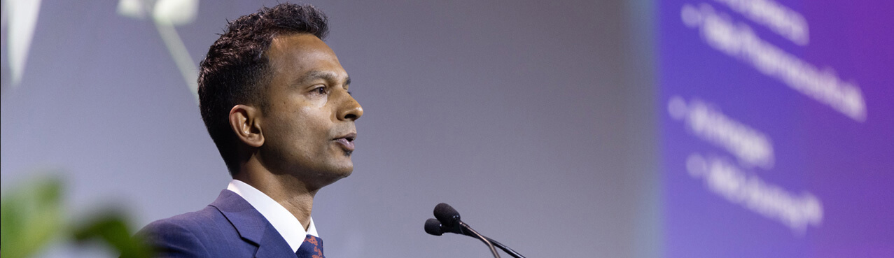 Dr. Siva speaking at 2023 Clinical Trials Session