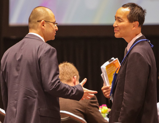 Image: Two men shaking hands